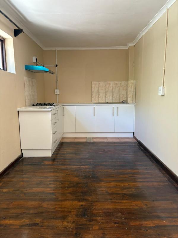 To Let 1 Bedroom Property for Rent in Penhill Western Cape